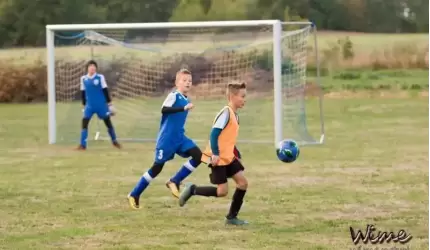 Błękitni Chwalimierz wygrali z Borowem