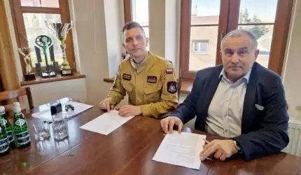 Gmina Miękinia wsparła zakup skokochronu pneumatycznego dla strażaków