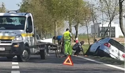 Kolizja w Komornikach i wypadek we Wróblowicach. 1 osoba poszkodowana