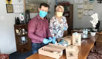 Malczycka akcja szycia maseczek nabiera tempa