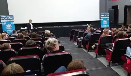 Policjanci spotkali się z maturzystami