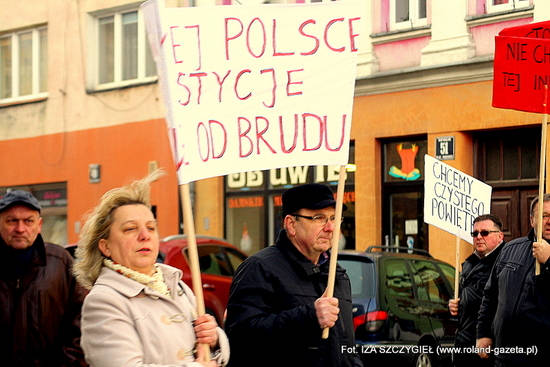 3 protestS6