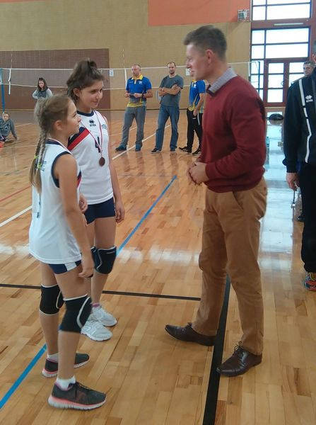 volley 2