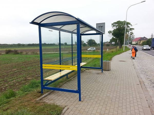 nowe wiaty przystankowe