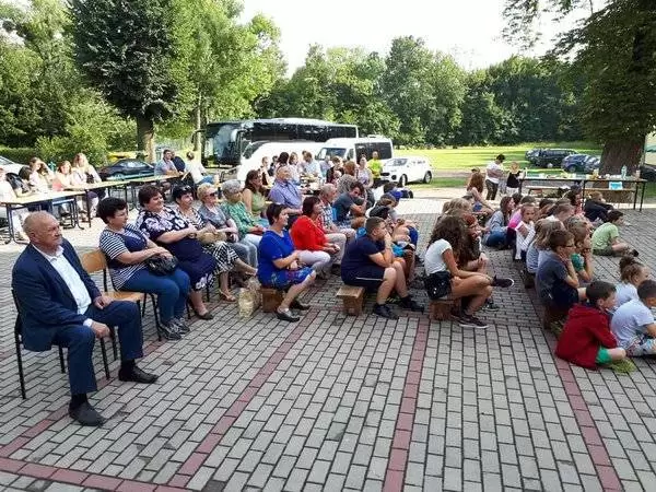 37160963 2296962826988048 6837776149288845312 n