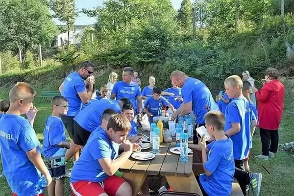 FB IMG 1531212784073