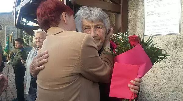 33398210 247026305850175 5992576157948575744 n