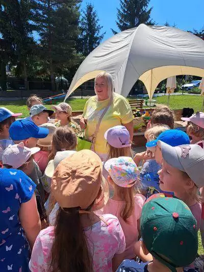 447954994 861008256062671 1748548533277909365 n