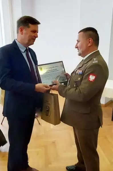 447962986 860426612787502 8969664195523188623 n