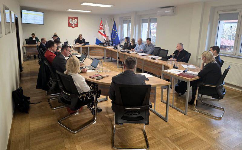 605893632 1292909996205559 2672040800288924277 n