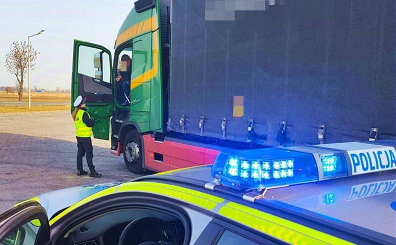 Akcja średzkiej drogówki na szybkich trasach: wzmożone kontrole i apel o rozsądek