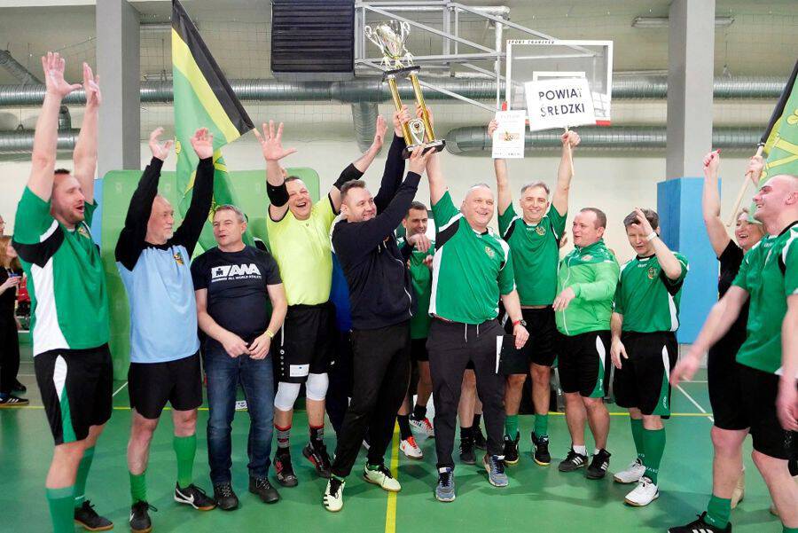 Powiat Średzki mistrzem Dolnego Śląska! Sportowe emocje 15. edycji turnieju radnych