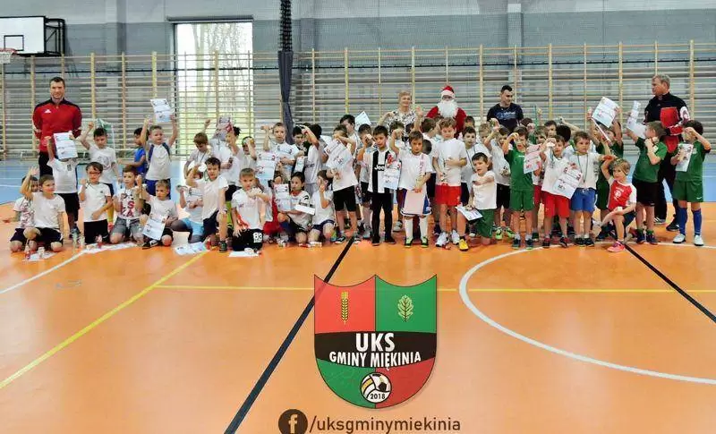 47571674 2332787160286128 4747696074934714368 o