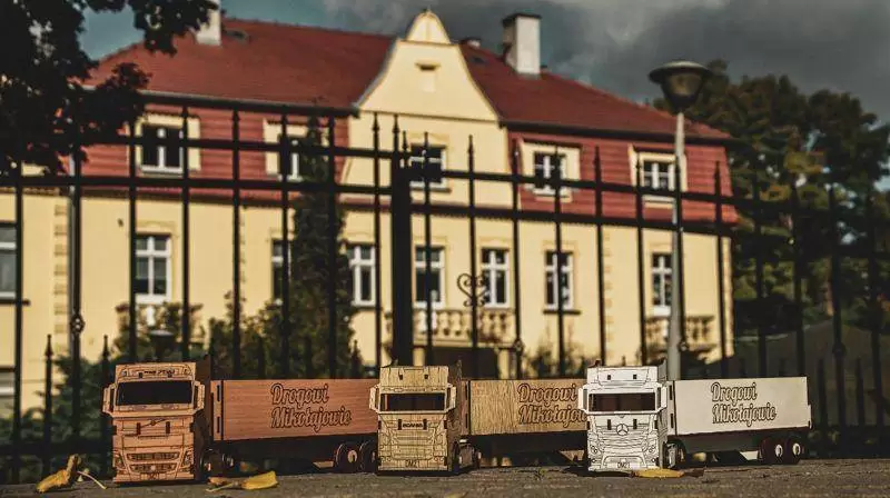 6070 21fdadc7dd761aaf3389b25cc6c73bbe