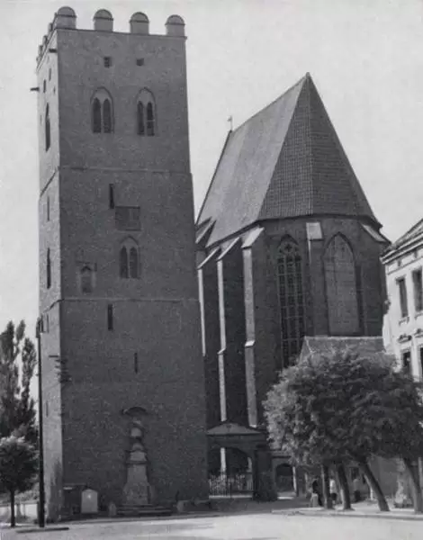 kosciol sw andrzeja apostola pl wolnosci rynek sroda slaska 365161