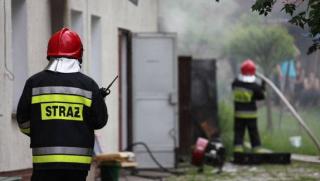 PALIŁ SIĘ GARAŻ I POMIESZCZENIE GOSPODARCZE