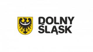 Wójt Gminy Kostomłoty podpisał umowę na dofinansowanie wycieczek szkolnych