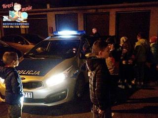 CO ROBIŁY DZIECI NOCĄ W ŚREDZKIEJ KOMENDZIE POLICJI?