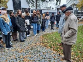 Wycieczka uczniów z Rakoszyc do Izby Pamięci Golgota Wschodu