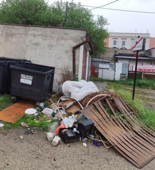 Czytelnik: Tamte śmieci nie spadły z nieba (list)