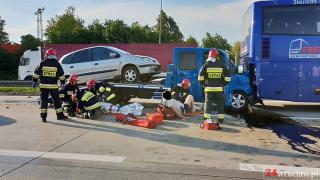 ZDERZENIE SIEDMIU POJAZDÓW NA AUTOSTRADZIE