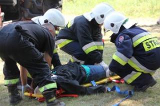 Śmierć mężczyzny, wypadek na drodze krajowej, pożar samochodu [raport strażaków]