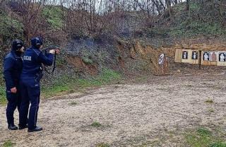Średzcy policjanci odbyli planowe ćwiczenia na strzelnicy
