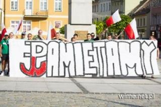 Cześć i Chwała Bohaterom