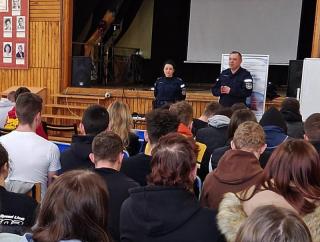 Średzcy funkcjonariusze promują zawód policjanta