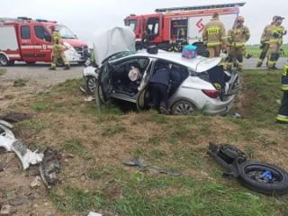 Tragiczny wypadek koło Osieka. Jedna osoba nie żyje, kilka osób w stanie ciężkim [raport strażaków]