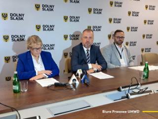 24 miliony zł dla najzdolniejszych dolnośląskich uczniów