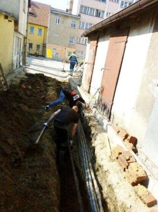Tauron wydał zgodę, prace na podwórku zostały wznowione