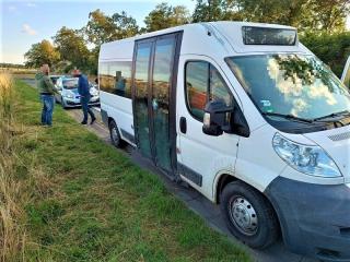 Zatrzymano obywatela Ukrainy, który przewoził nielegalnych migrantów