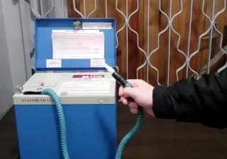 Policyjny pościg za pijanym kierowcą ulicami Środy Śląskiej