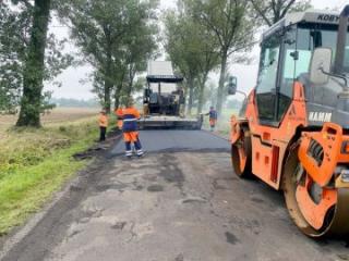 Kończy się remont drogi w Różanej