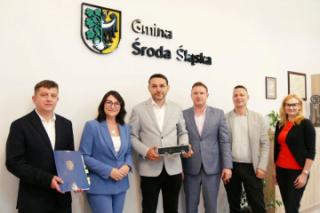 Środa Śląska wzmacnia flotę ŚKP - nowe autobusy elektryczne już zamówione