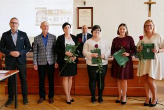 Nowe nauczycielki mianowane w powiatowych placówkach