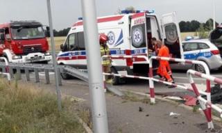 Potrącenie kobiety, kolizja przy stacji paliw, wypadki i pożary [raport strażaków]