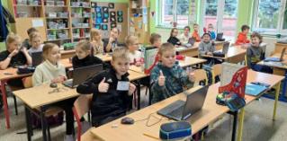 Szkoła w Ciechowie w gronie szkół, które wygrały mobilne pracownie komputerowe