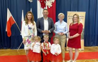 XVI Gminny Festiwal Piosenki Patriotyczno-Religijnej w SP Udanin już za nami!