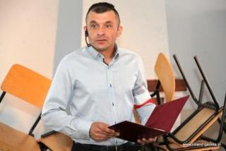 W hołdzie warszawskim powstańcom