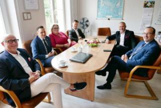 Starosta spotkał się z wojewodą i posłem. Tematem rozmów była m.in. inwestycja Intela