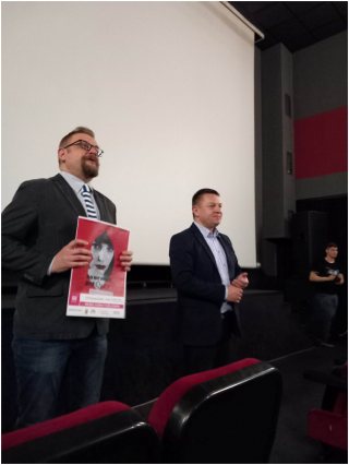 Średzcy seniorzy degustują dobre kino