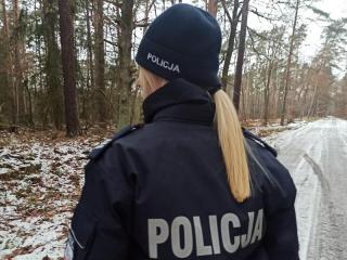 Trwają przedświąteczne patrole dzielnicowych i strażników leśnych