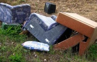 Zbiórka odpadów problemowych w gminie Udanin
