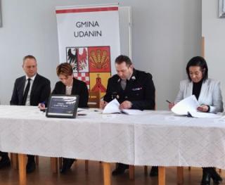 Podpisano umowę na II etap budowy kanalizacji w Gminie Udanin