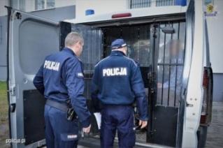 Kolejni poszukiwani zatrzymani przez średzkich policjantów