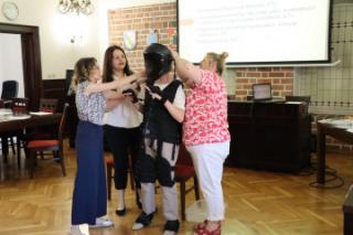 Doświadczanie starości - podsumowanie projektu Zostań seniorem na chwilę