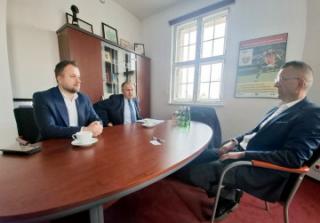 Gmina Miękinia: Kolejny krok w kierunku lepszej komunikacji w regionie!