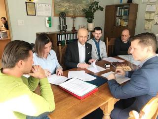 Podpisano umowę na przebudowę ul. 1-go Maja w Malczycach